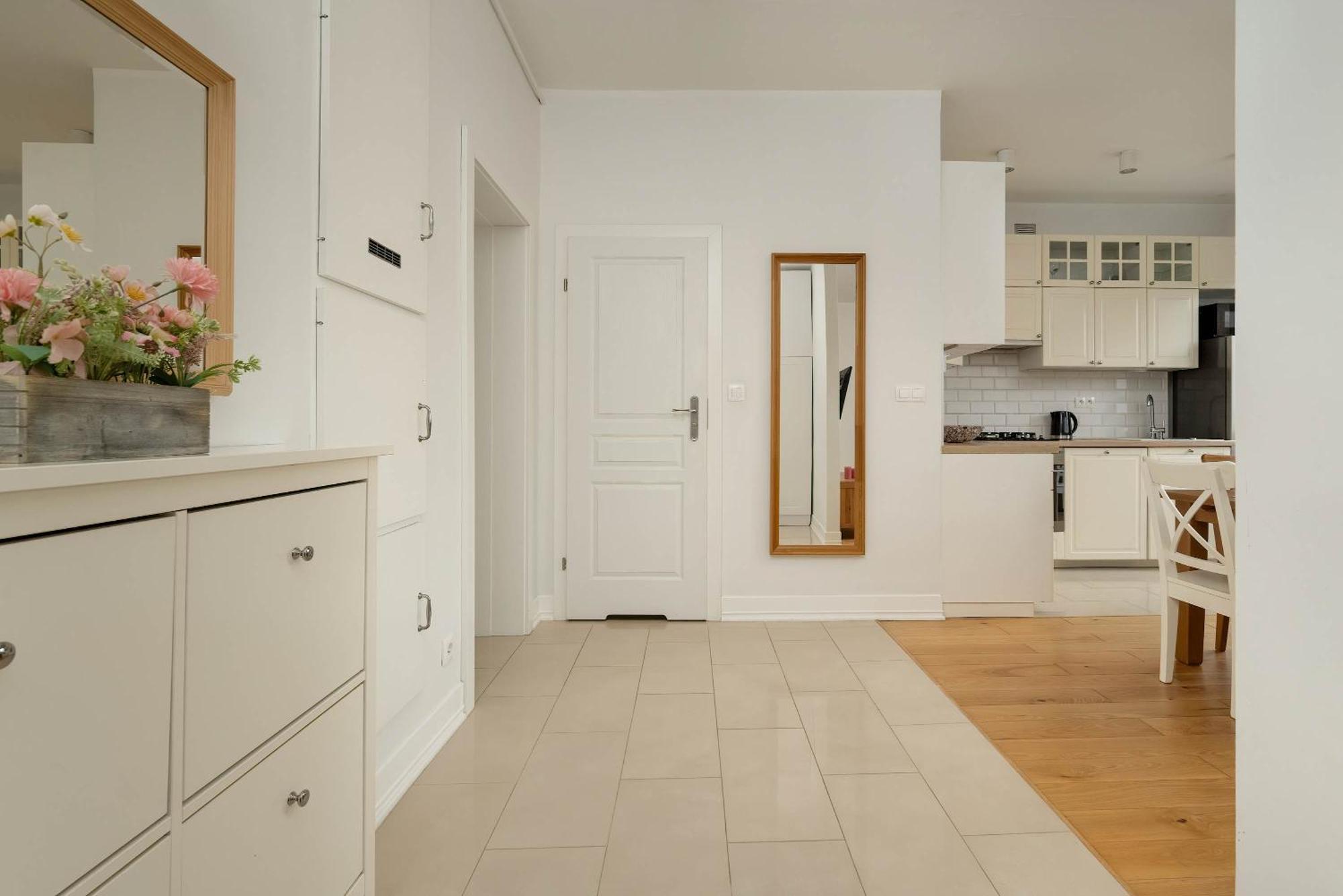 Pawlowa Stylish Apartment With Balcony & Home Office Wroclaw By Noclegi Renters Exterior foto